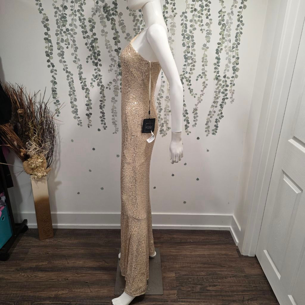 Ieena for Mac Duggal Gold Sequin One-Shoulder Gown Size 4 NWT - Picture 7 of 14
